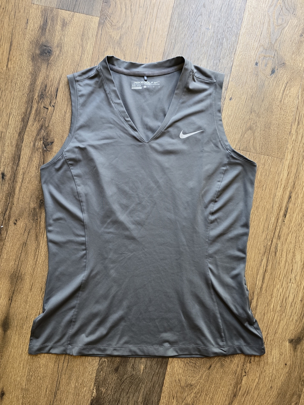 Nike Golf Women's Gray V-Neck Athletic Tank